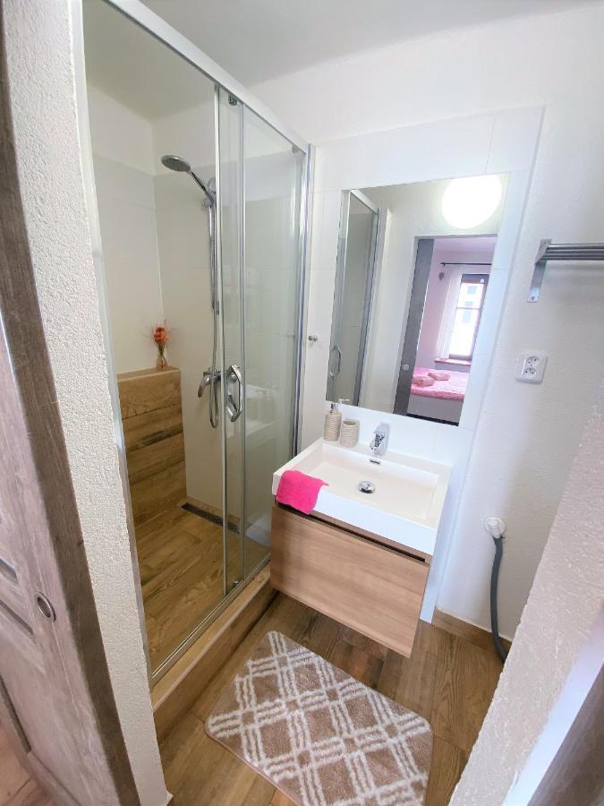 Apartman 프라차티체 외부 사진
